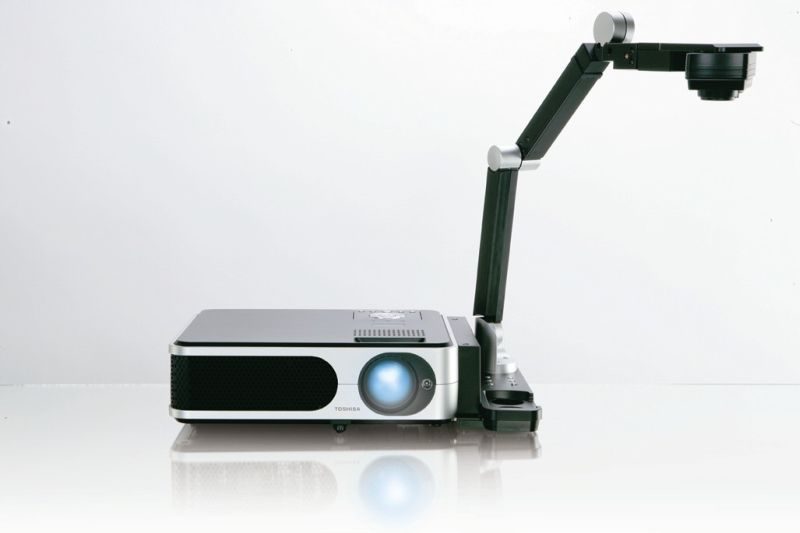 Máy chiếu Toshiba TLP-XC3000